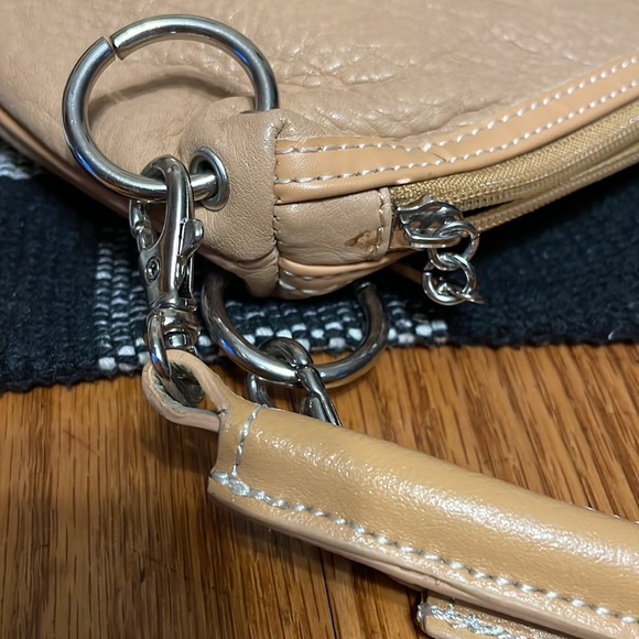 Maxx New York Shoulder Bag - Picture 3 of 11